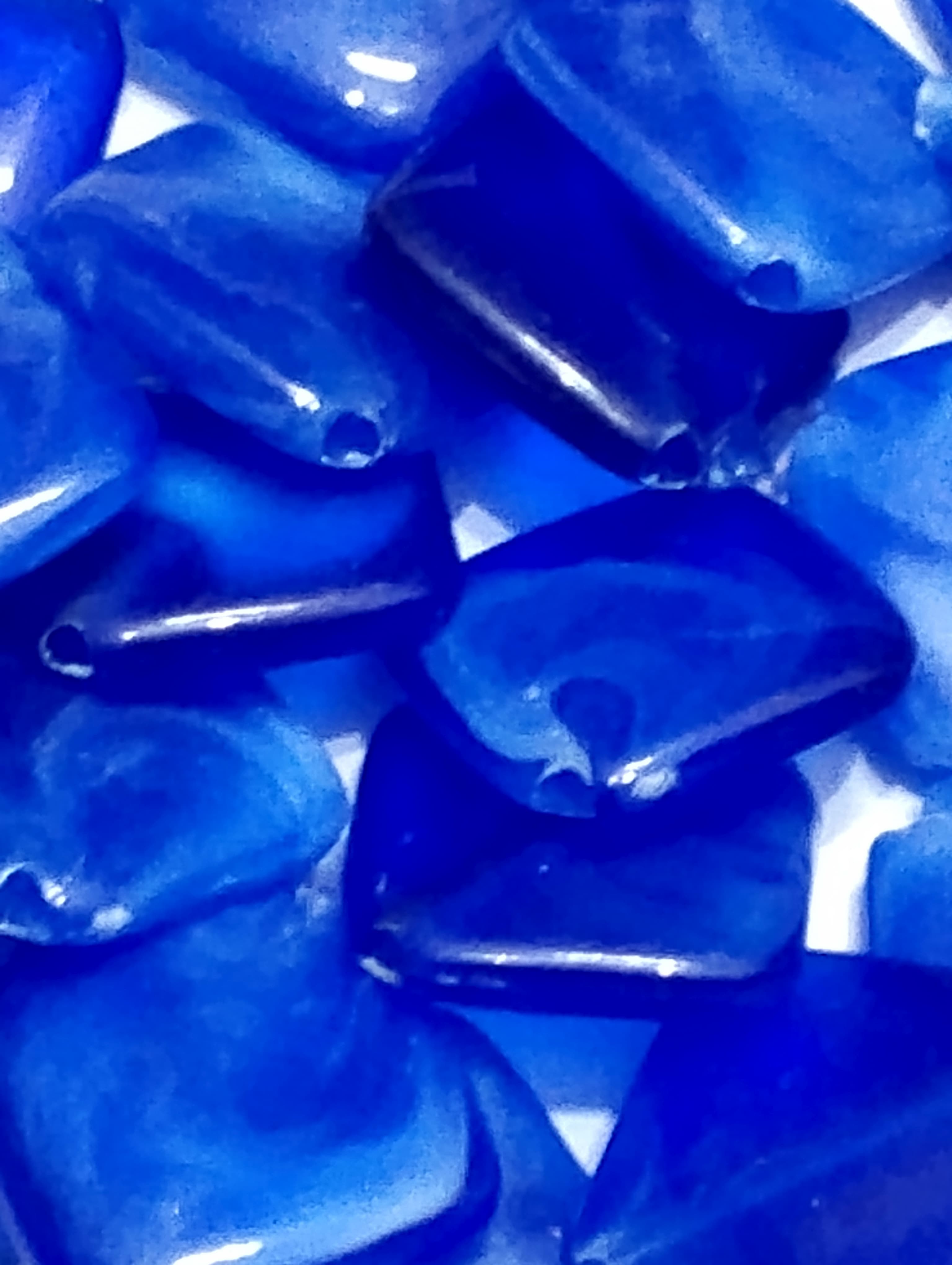 Pack of 40gms Beads, Square Chips Plastic Beads For DIY Jewelry Making, Jewelry, DIY, Dresses And Crafting Accessories.