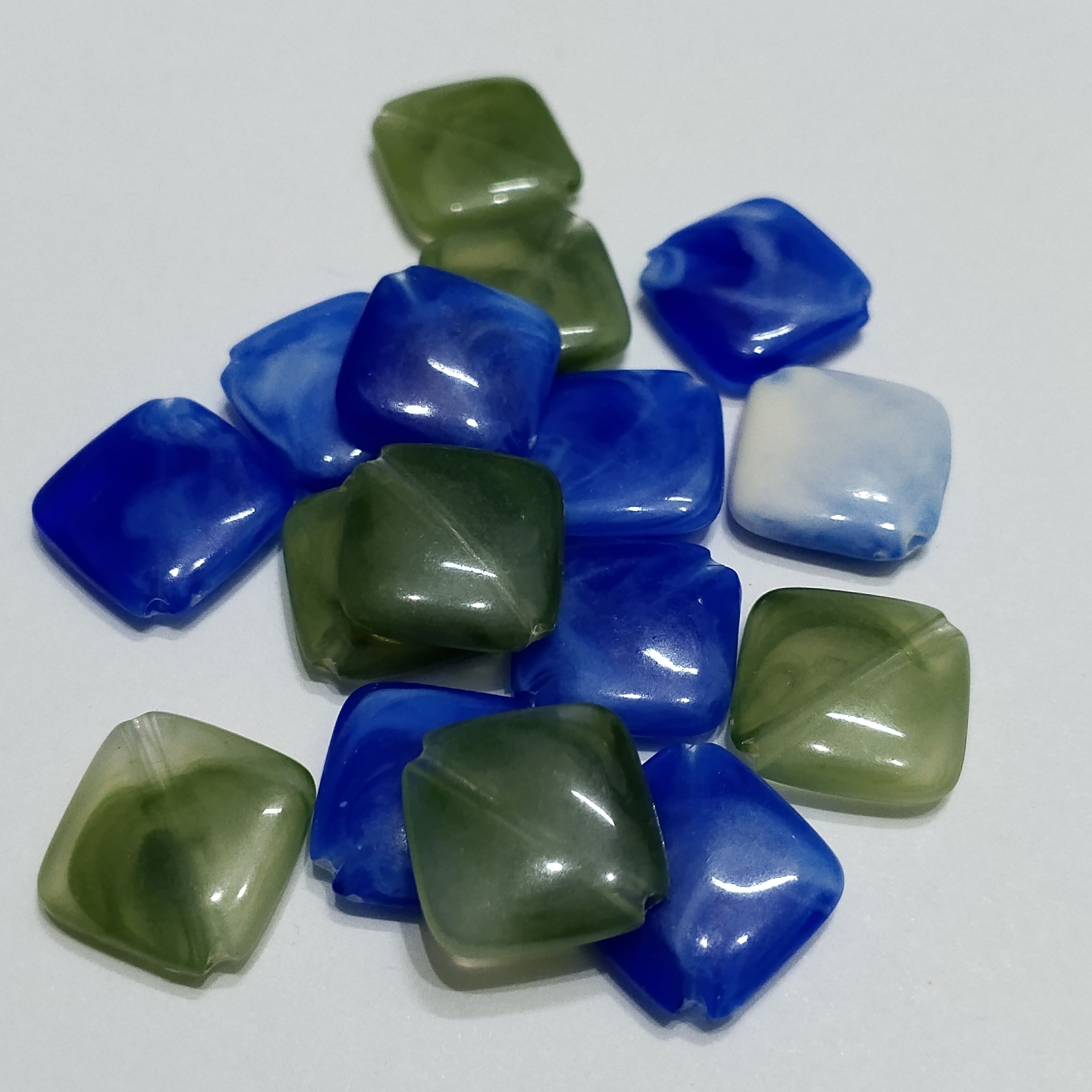 Pack of 40gms Beads, Square Chips Plastic Beads For DIY Jewelry Making, Jewelry, DIY, Dresses And Crafting Accessories.