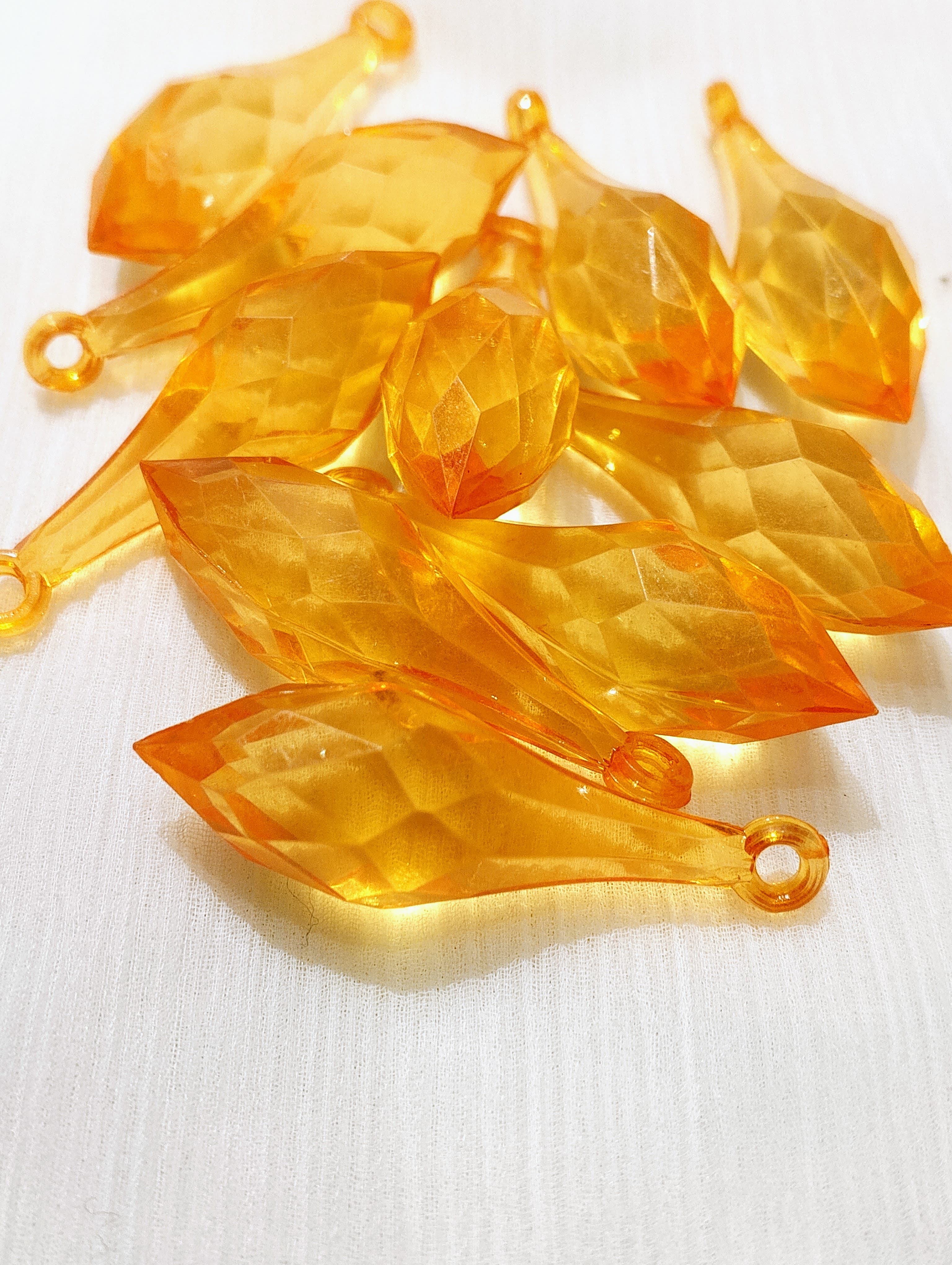 10/15 pcs Yellow Faceted Crystal Plastic Drop Tussle Bead - DIY Craft, Jewelry, Dress Ornaments and Décor