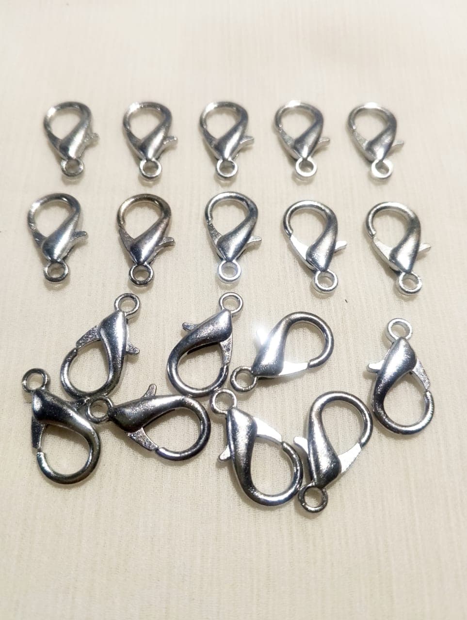 20mm 20 Locks Lobster Clasp For DIY Jewelry Crafts, Antique Gold, Silver End Clasps For Mini Purses, Bags, Necklaces, Bracelets, DIY Jewelry Findings, Fashionable Accessories Fastener Hooks