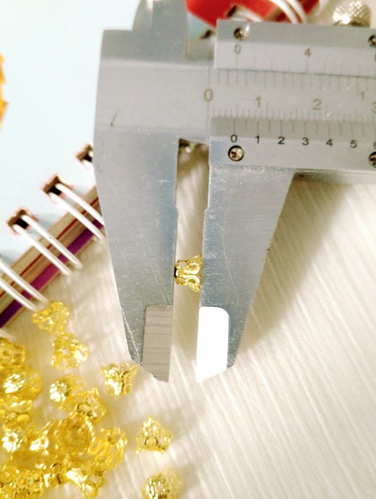100/150 pcs 9.5, 5mm, 4mm Golden Metal Bead Caps for Jewellery Making, DIY Tussles, Crafting