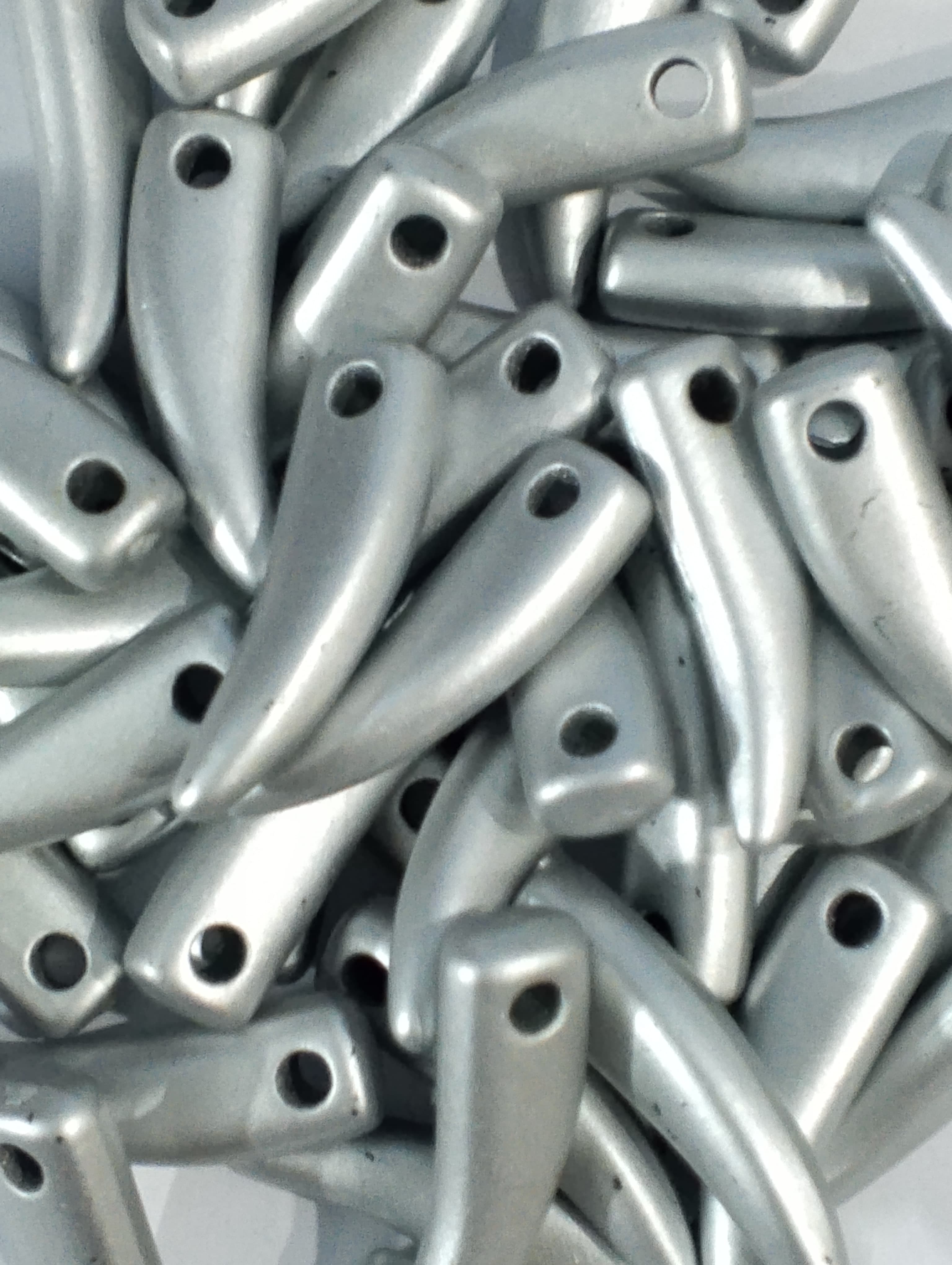 Unique Beads for Unique Crafts. Silver Long Curve Tussle Plastic Beads. Pack of 40gms Beads, For DIY Jewelry Making, Crafting, Home Decor, And Dress Accessories.