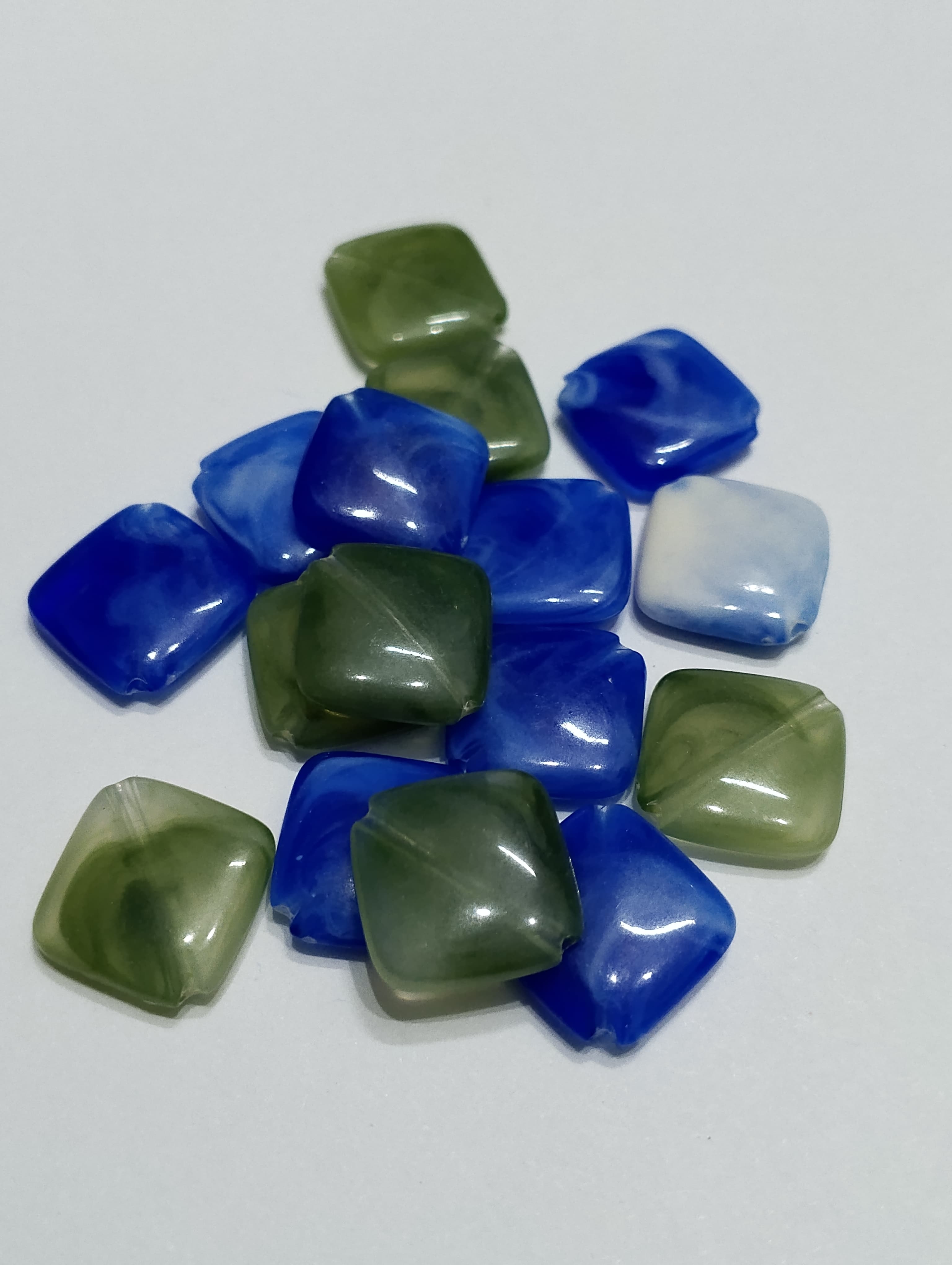 Pack of 40gms Beads, Square Chips Plastic Beads For DIY Jewelry Making, Jewelry, DIY, Dresses And Crafting Accessories.