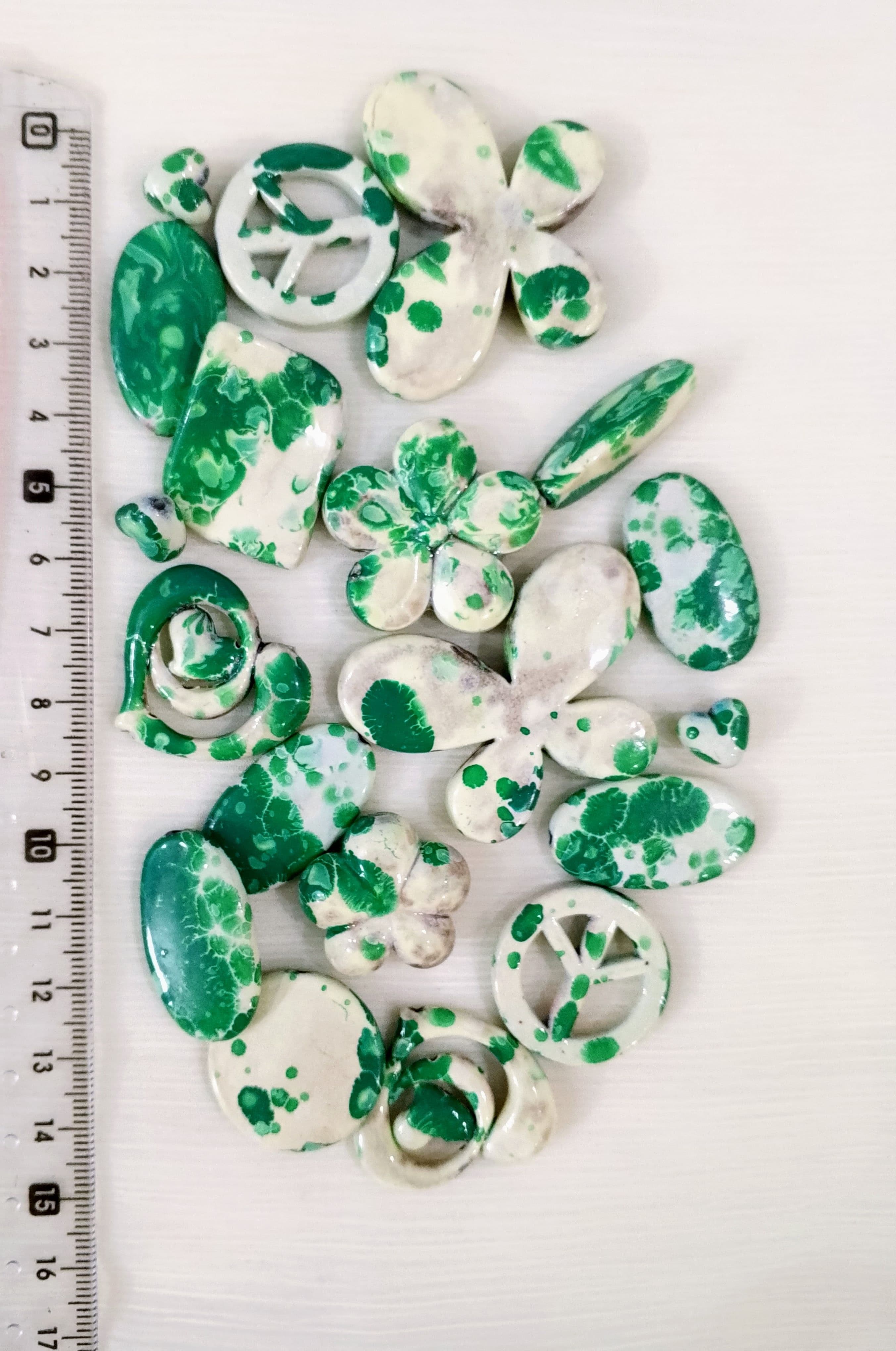16 – 20pcs / 43 – 47gms Marbled Green and White Mix Aesthetic Beads for Crafting – Unique Shapes for DIY Jewelry and Accessories