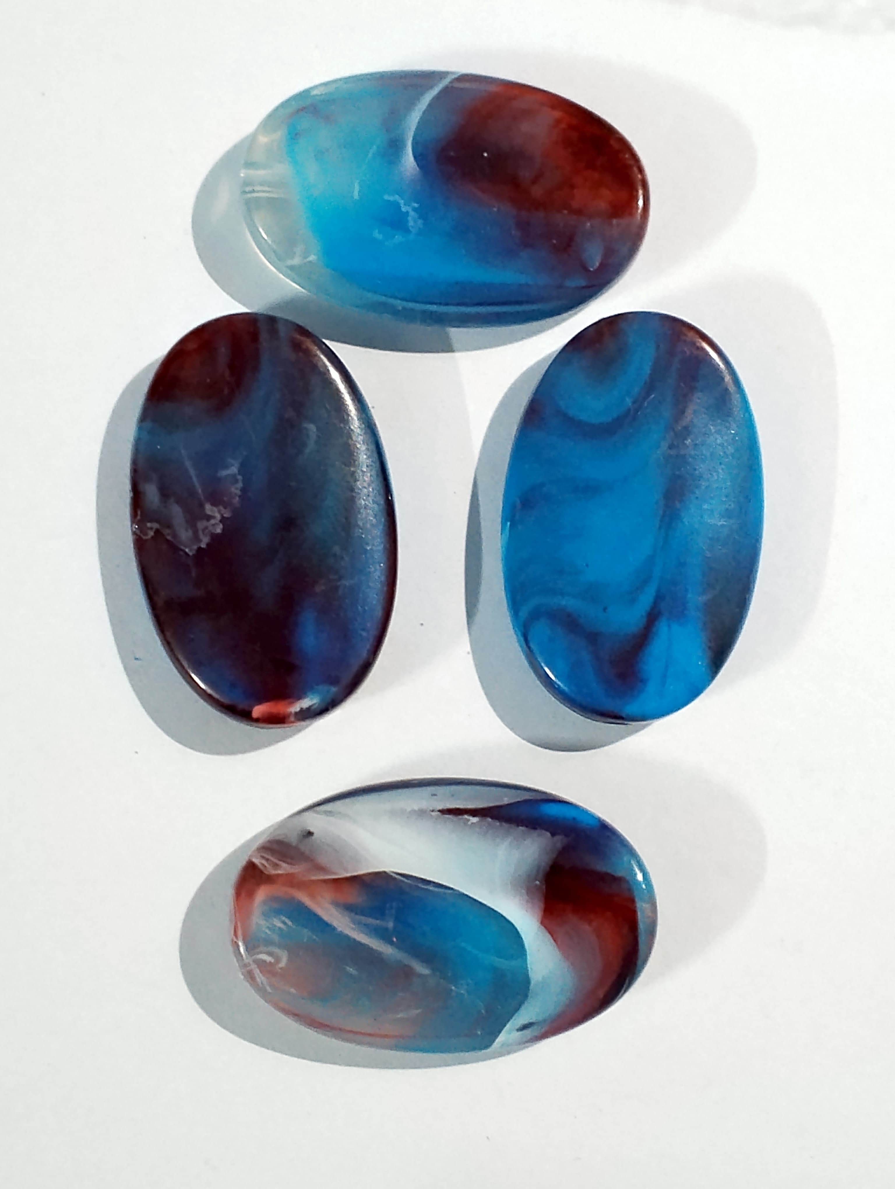 Pack of 40gms Beads, Blue Brown Oval Chip Large Acrylic Plastic Marble Beads For DIY Jewelry Making, Jewelry, DIY, Dresses And Crafting Accessories.