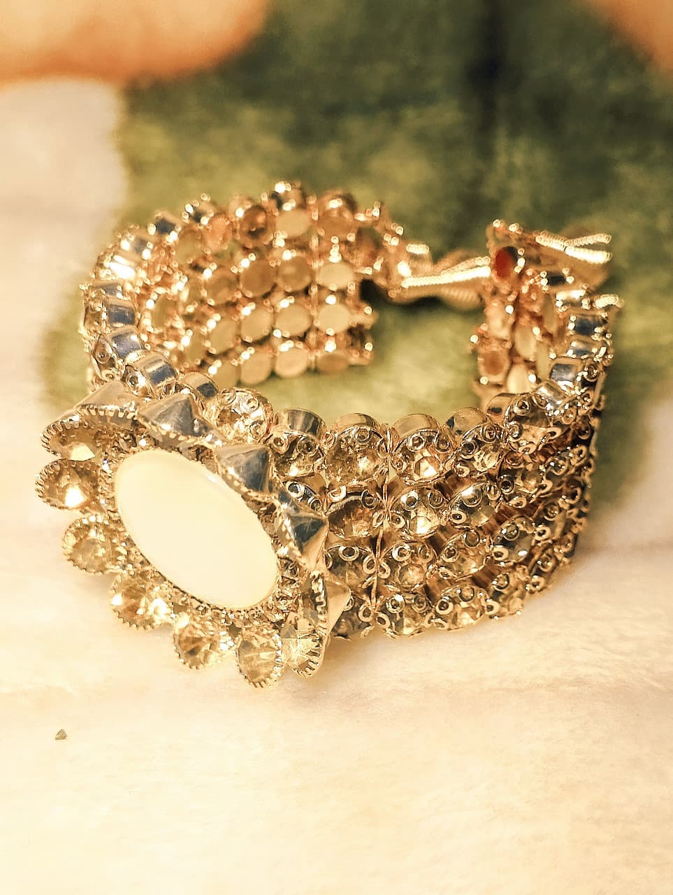 Gold-Plated Zircon Kundan Bracelet – Traditional Bridal & Festive Jewelry for Girls | Fashion Gift