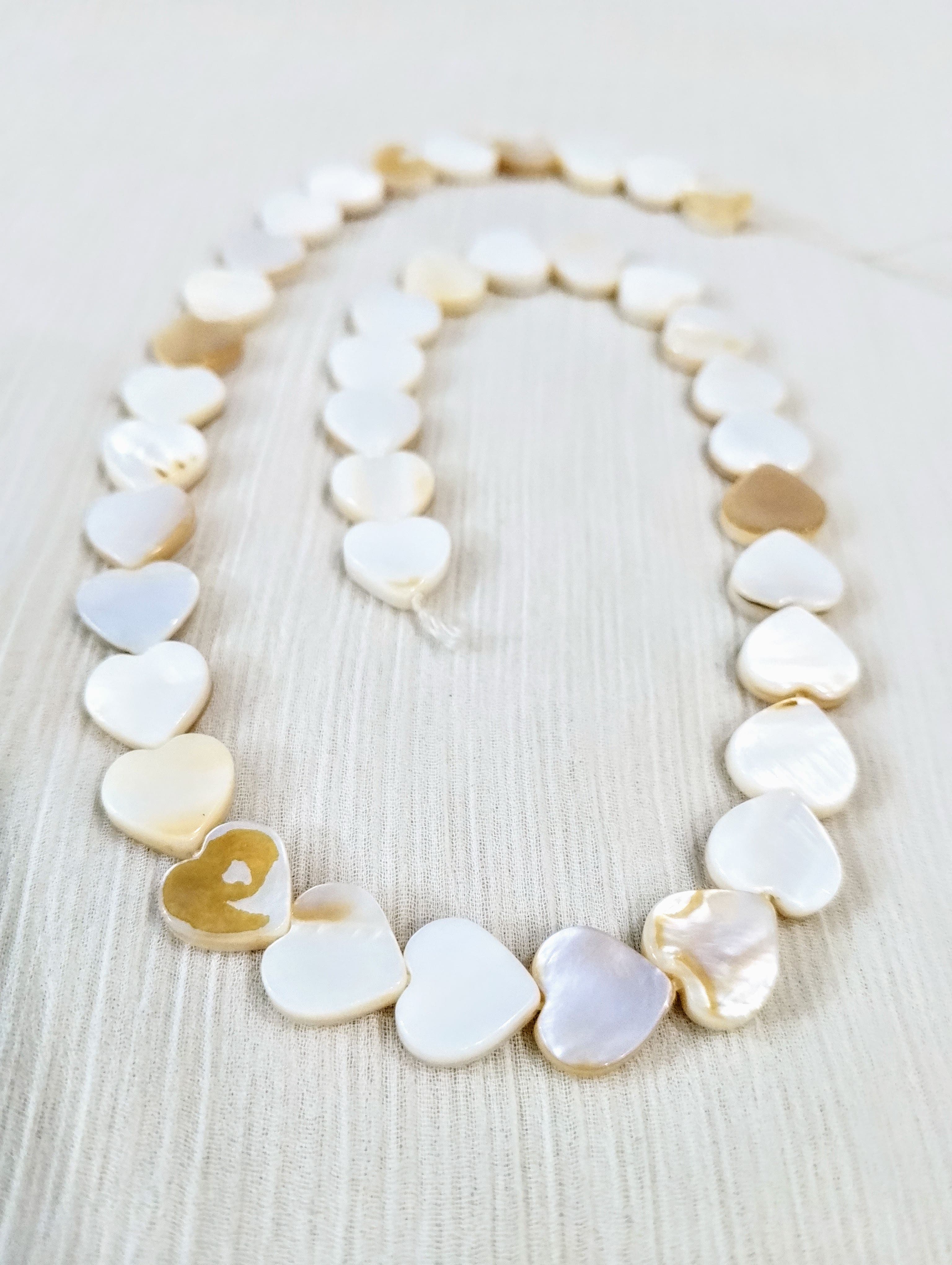 5, 11pcs Natural Flat Heart White Mother of Pearl Sea Shell Beads for Crafting - DIY Crafting Elegant Jewelry Making Supplies