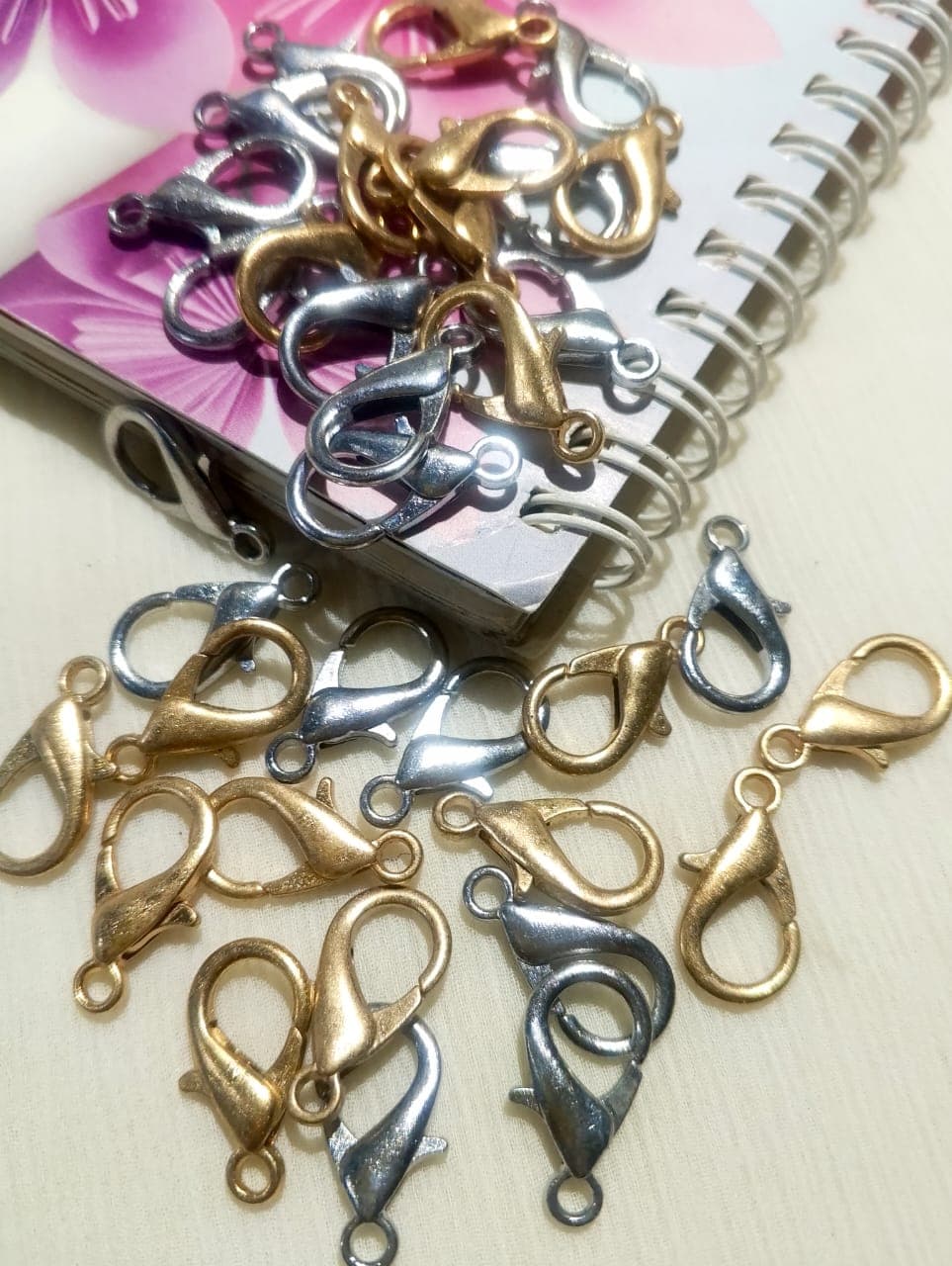 20mm 20 Locks Lobster Clasp For DIY Jewelry Crafts, Antique Gold, Silver End Clasps For Mini Purses, Bags, Necklaces, Bracelets, DIY Jewelry Findings, Fashionable Accessories Fastener Hooks