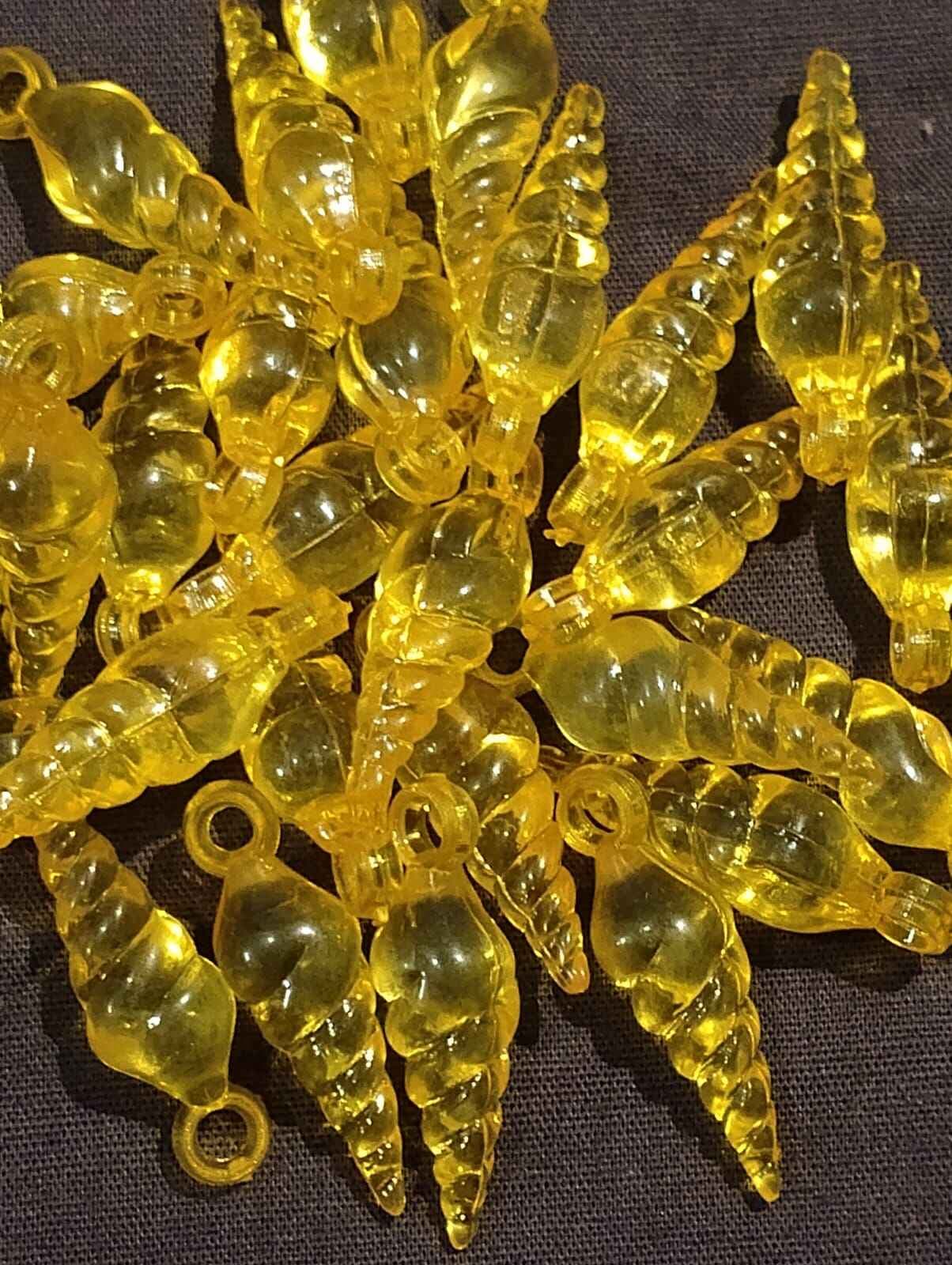 Beads for DIY Crafts. White, Yellow Spiral Tussle (Latkan) Acrylic Beads. Pack of 40gms Beads, For DIY Jewelry Making, Jewelry, And Dress Accessories.