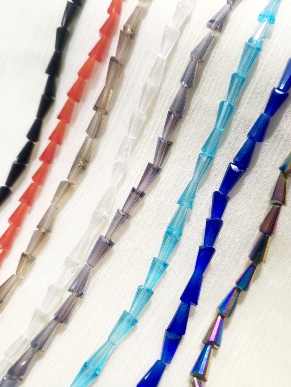 Beads 8x4mm Cone Shape Glass Beads – Color Options – Pack of 100 – For Jewelry Making, Bracelets, Necklaces, DIY Crafts