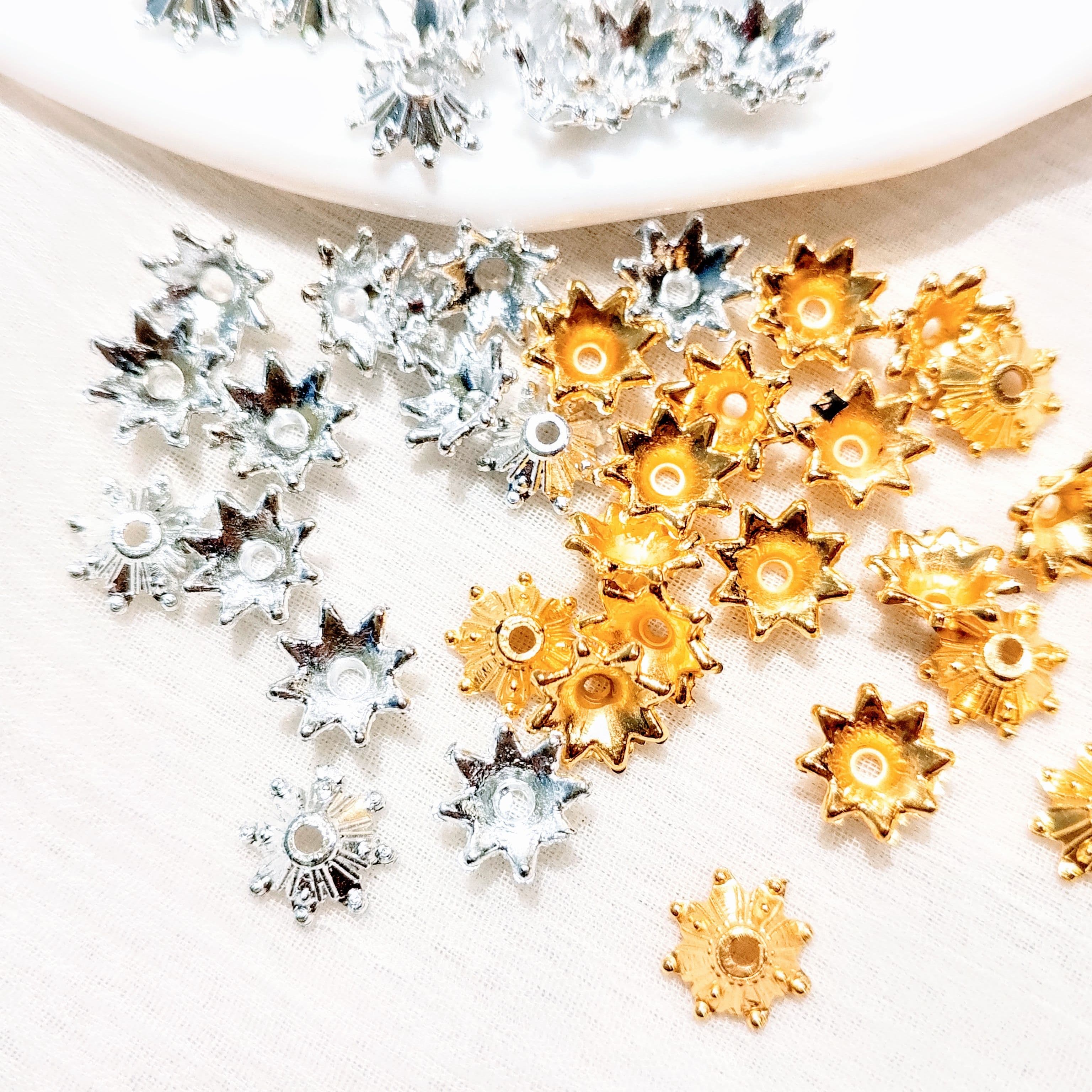 150Pcs Bead Caps 9x3.5mm Gold & Silver Plastic Flower Bead Caps for Jewelry Making | DIY Craft Accessories for Necklace, Bracelet, Earrings, Beading Supplies