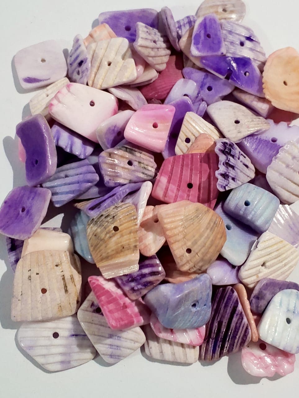 Natural Sea Shell Cuttings With Smooth Edges For DIY Crafts | 40gms | Real Cut Shell Pieces With Hole | Beads Or Pendent | Ideal For DIY Jewelry Making, Dress Accessories, Crafting, And Home Decoration