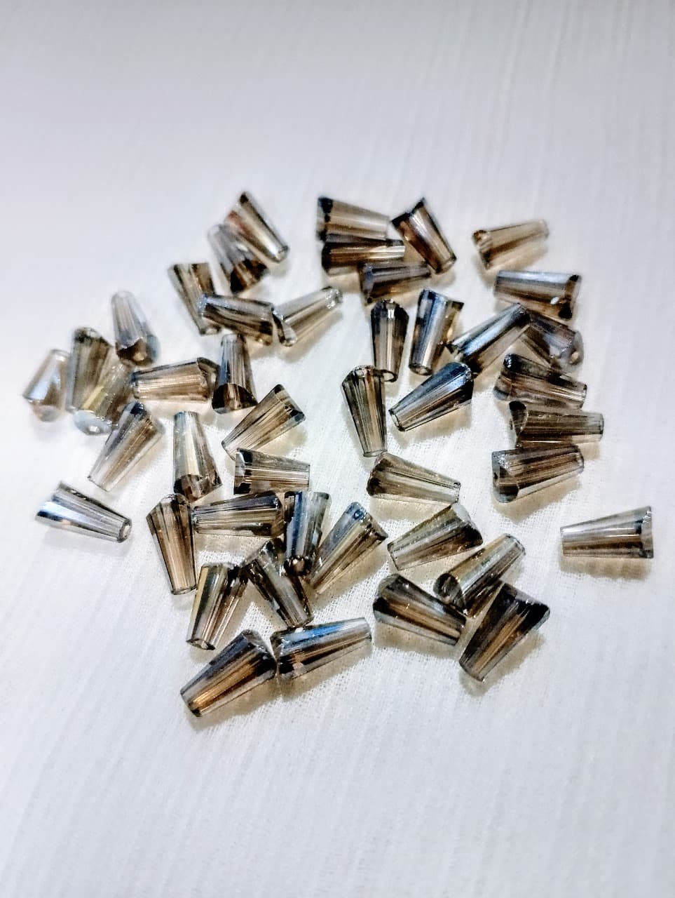 Beads 8x4mm Cone Shape Glass Beads – Color Options – Pack of 100 – For Jewelry Making, Bracelets, Necklaces, DIY Crafts