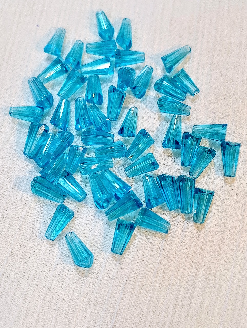 Beads 8x4mm Cone Shape Glass Beads – Color Options – Pack of 100 – For Jewelry Making, Bracelets, Necklaces, DIY Crafts