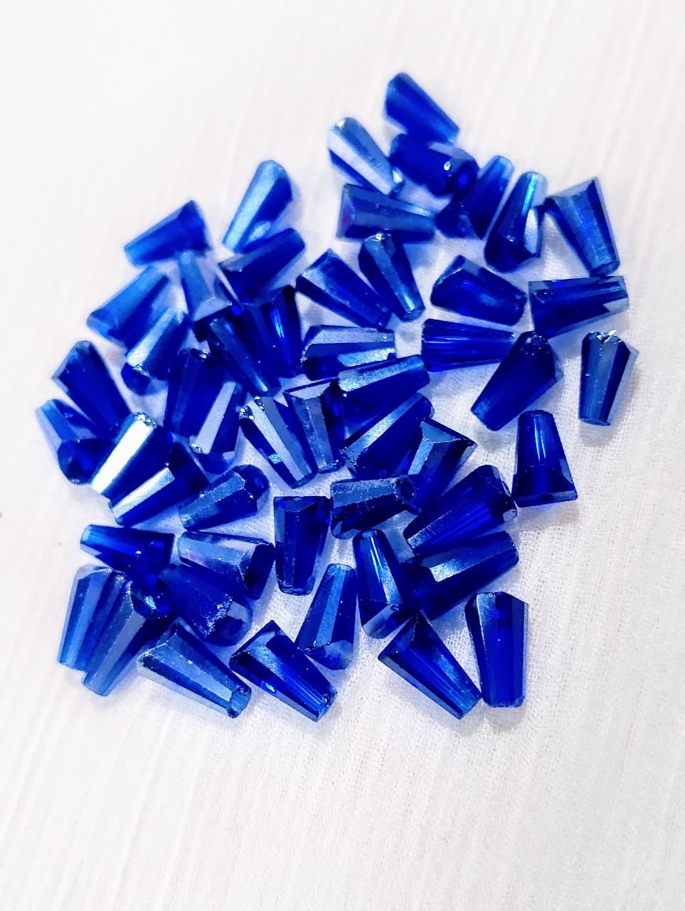 Beads 8x4mm Cone Shape Glass Beads – Color Options – Pack of 100 – For Jewelry Making, Bracelets, Necklaces, DIY Crafts
