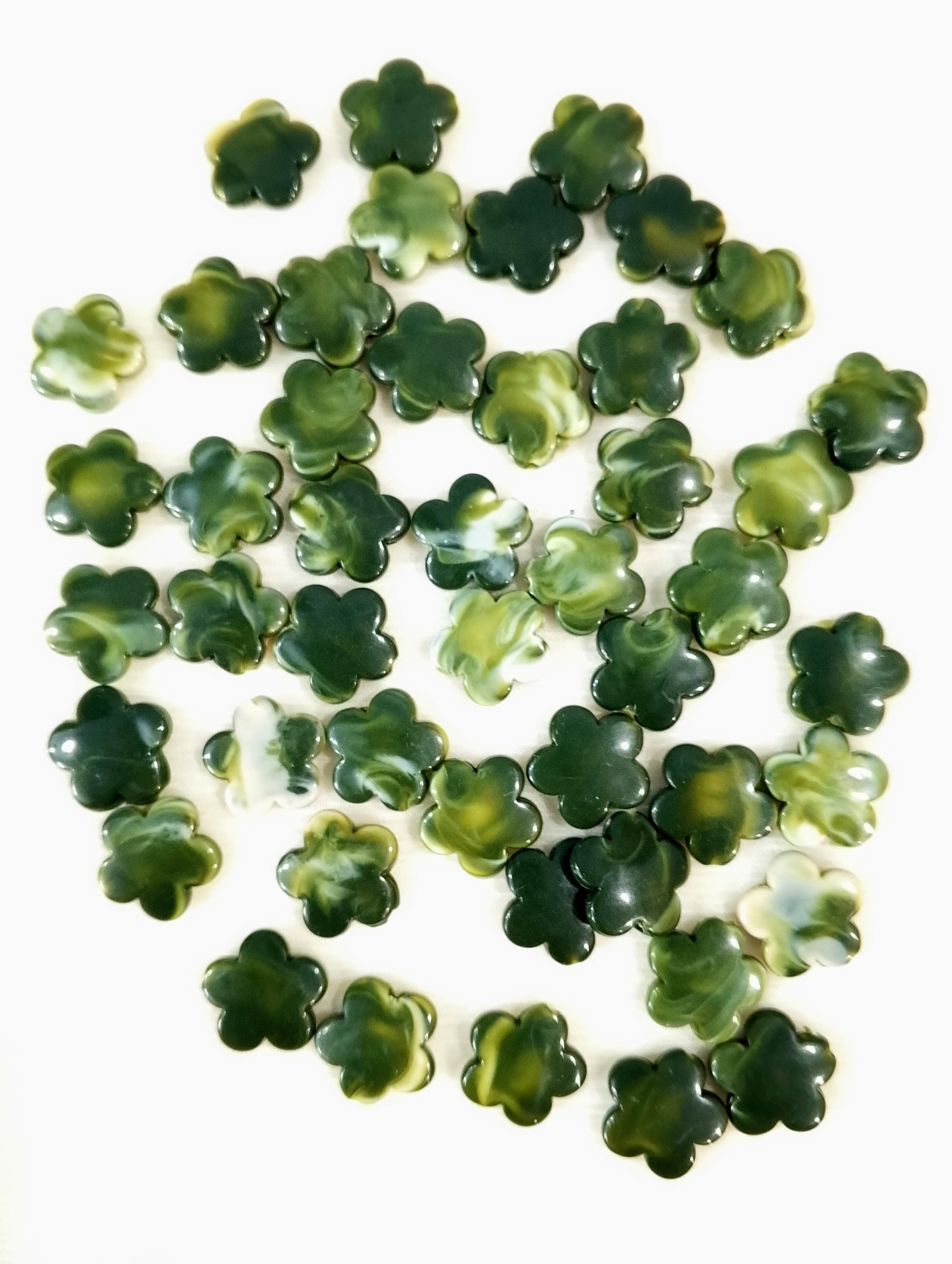 40 grams Green Marble Textured Flower Acrylic Plastic Beads, 14mm, for Jewelry Making and DIY Crafts