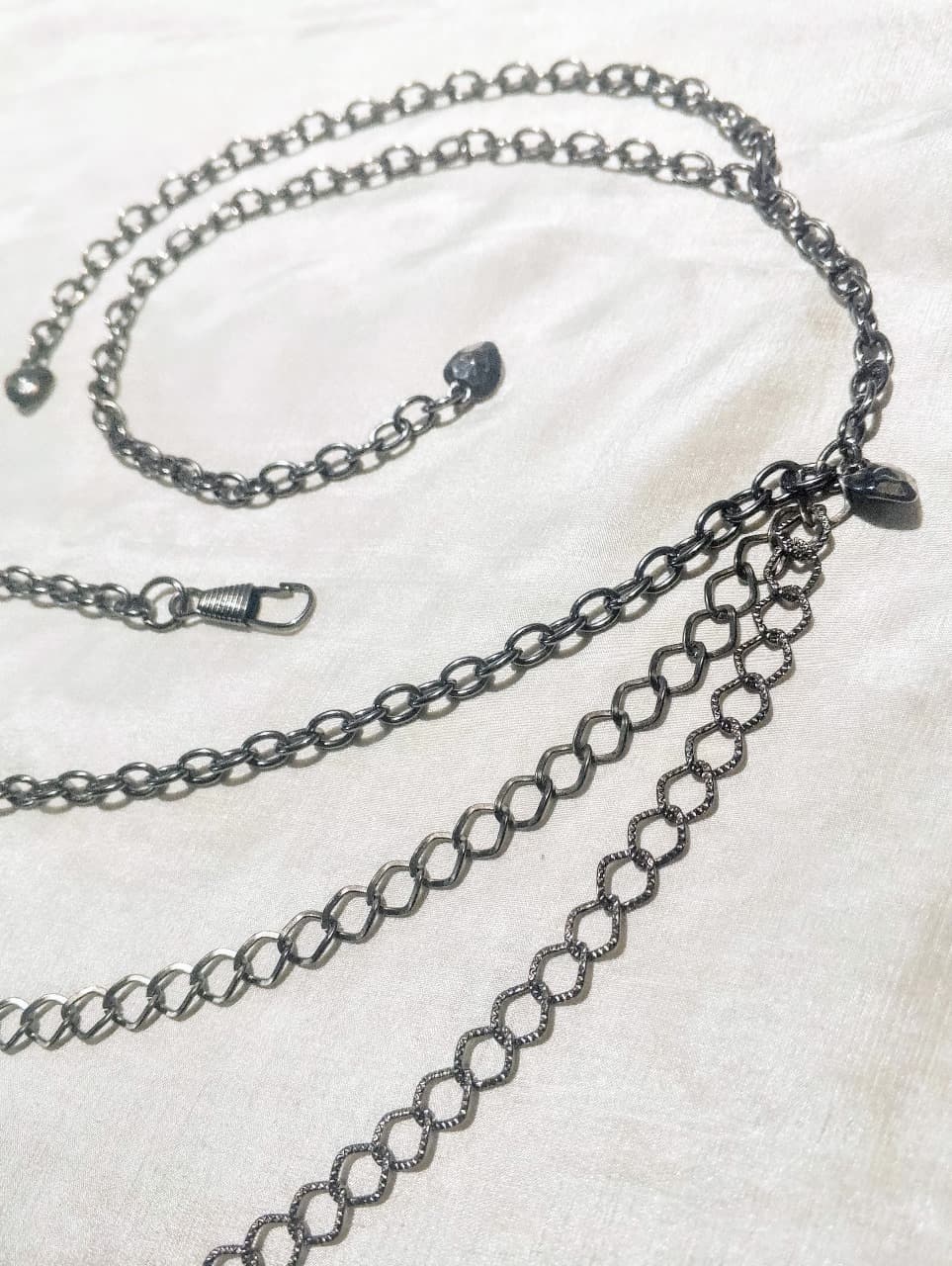 Elegant Multi-Layer Metal and Beads Chain Waist Belt