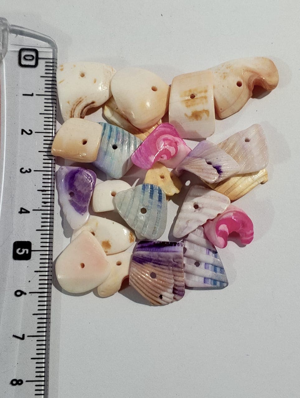 Natural Sea Shell Cuttings With Smooth Edges For DIY Crafts | 40gms | Real Cut Shell Pieces With Hole | Beads Or Pendent | Ideal For DIY Jewelry Making, Dress Accessories, Crafting, And Home Decoration
