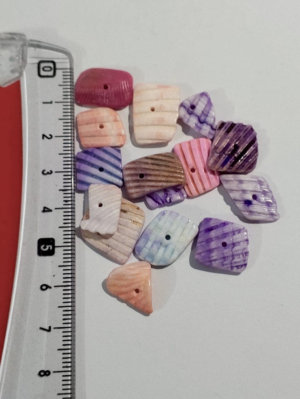 Natural Sea Shell Cuttings With Smooth Edges For DIY Crafts | 40gms | Real Cut Shell Pieces With Hole | Beads Or Pendent | Ideal For DIY Jewelry Making, Dress Accessories, Crafting, And Home Decoration