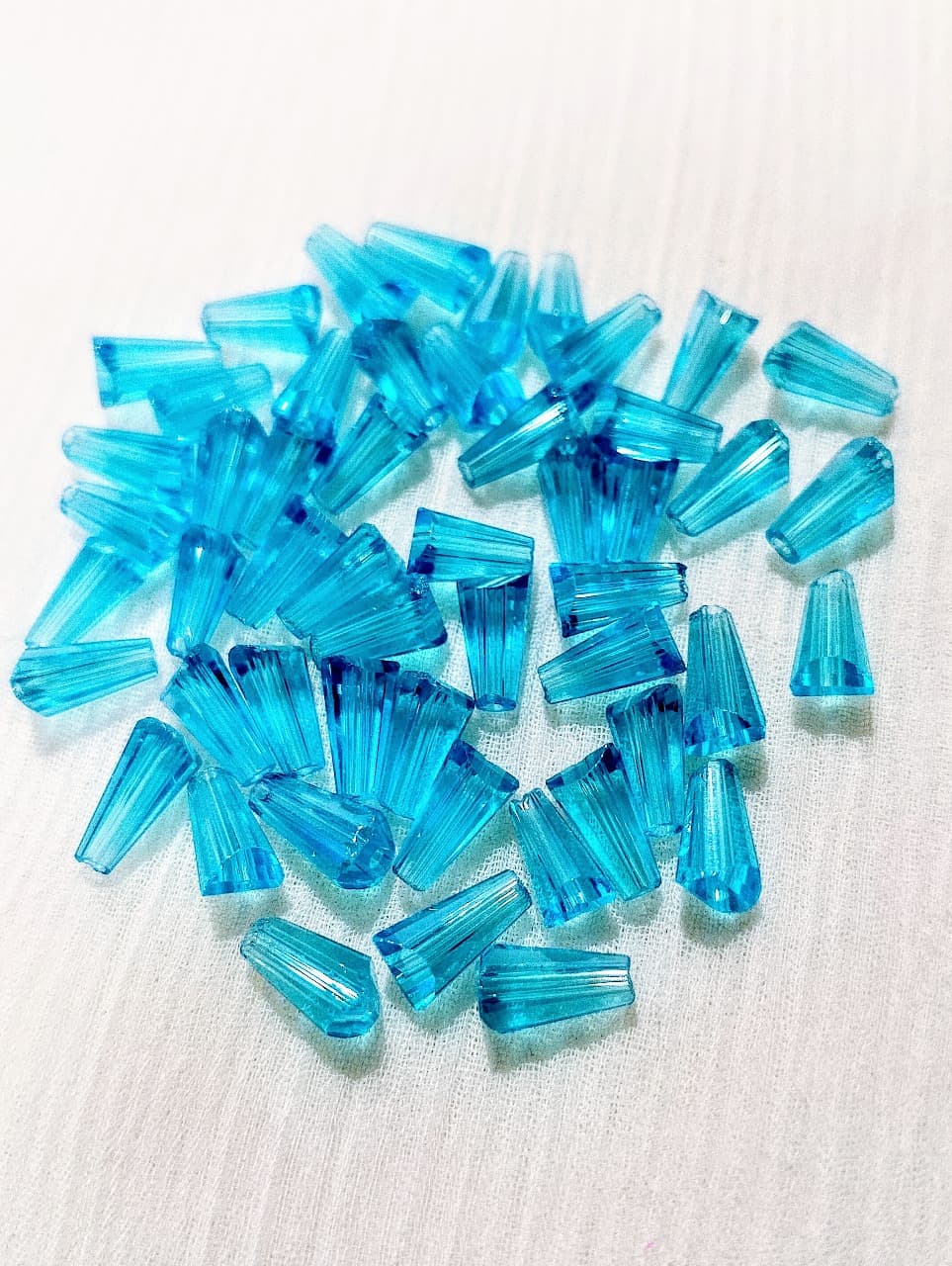 Beads 8x4mm Cone Shape Glass Beads – Color Options – Pack of 100 – For Jewelry Making, Bracelets, Necklaces, DIY Crafts