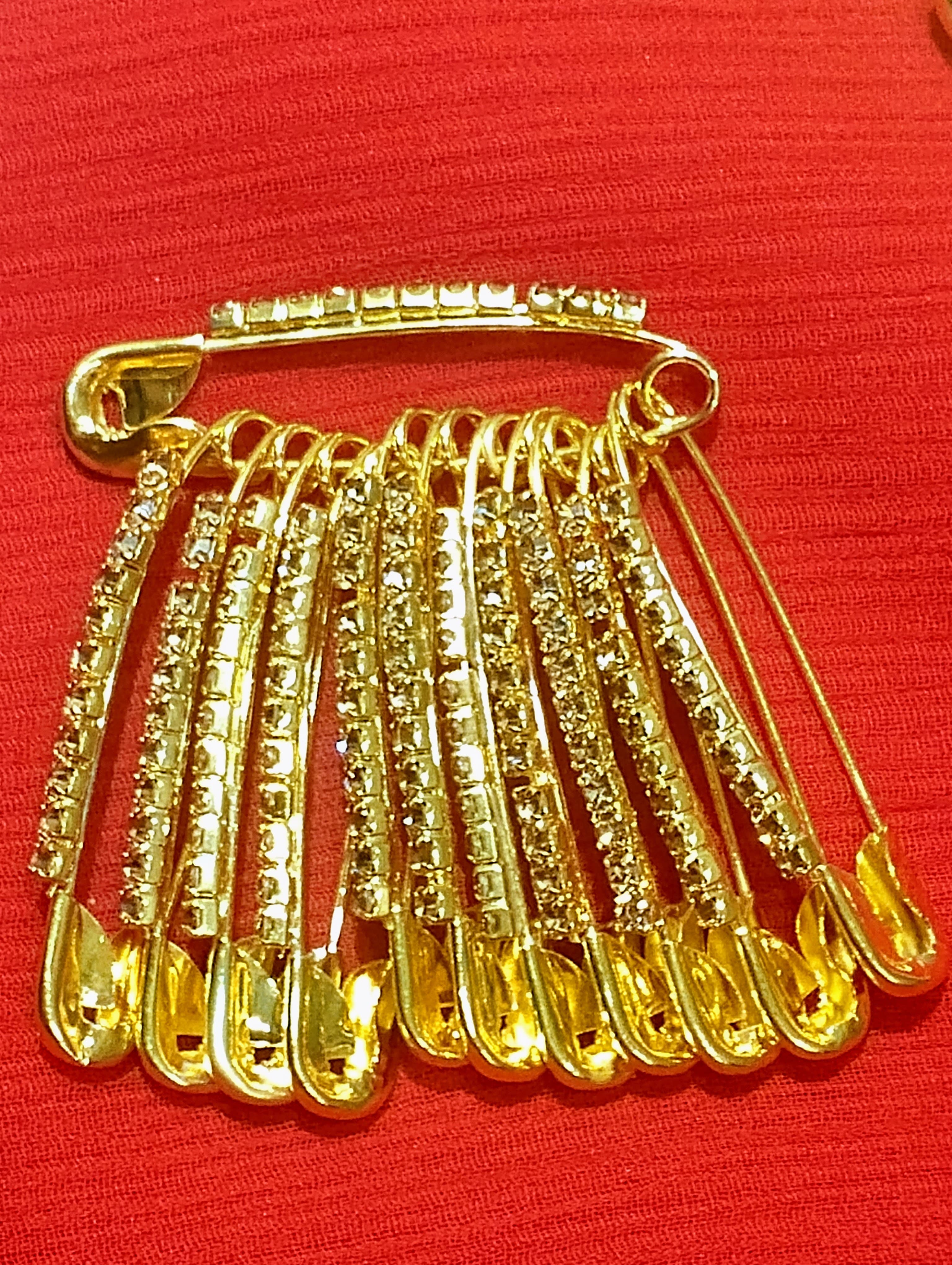 Crystal Hijab Pins – Set of 6 Fancy Safety Pins with Rhinestones